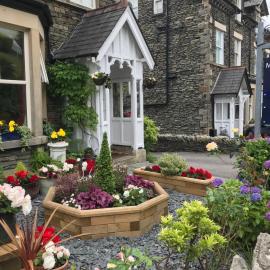 May Cottage B&B, hotel in Bowness-on-Windermere