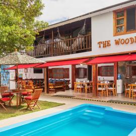 The Wooden House Hotel, hotel di Puerto Villamil