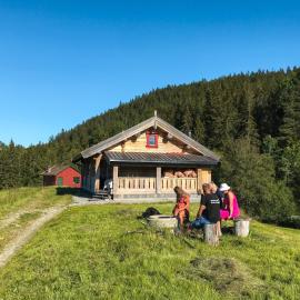Tjonnas Farm Stay, hótel í Sauland