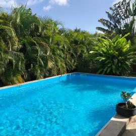 Villa Saphir B & B, hotel in Sainte-Anne