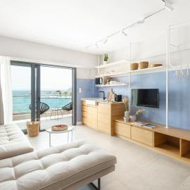 ELADIA Suites, hotel in Neos Marmaras