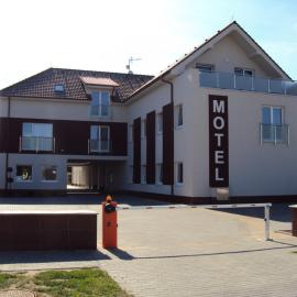 Senec में, होटल Motel Senec