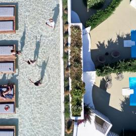 Naxian Utopia Luxury Villas، فندق في ستيليدا