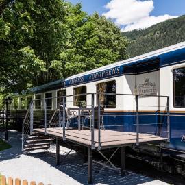 Luxury Lodge - Lener Express, hótel í Campo di Trens