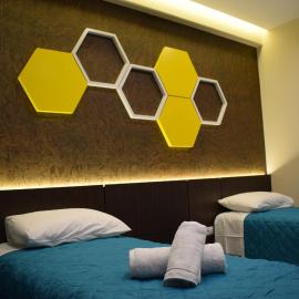 BluePoint Hotel, hotel sa Kakavijë