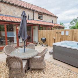 High Oaks Grange - Cottages