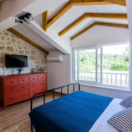 Apartments Korita, hotell i Maranovići