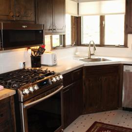 4 Bed 2 Bath Vacation home in Franconia