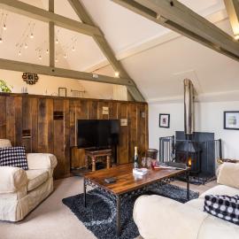 Red Doors Farm Cottages, hotel di Honiton