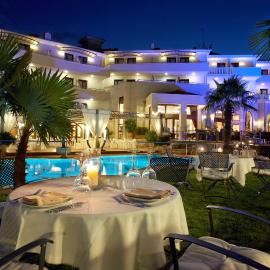 Aeton Melathron Hotel, hotel di Trikala
