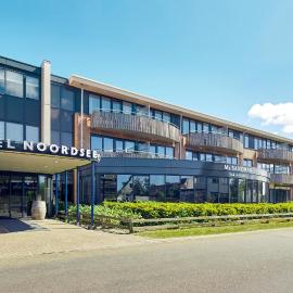 Fletcher Hotel-Restaurant Noordsee-Ameland, khách sạn ở Nes