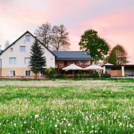 Agroturystyka "Pod złotą rybką", hotel em Wolany