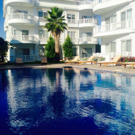 BELKA GOLF RESİDENCE Luxury Apt Poolside Belek, hotel i Belek