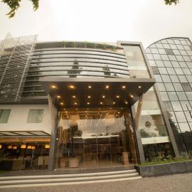 HOTEL SAVITHRI