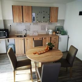 Apartman Borna, Hotel in Otočac