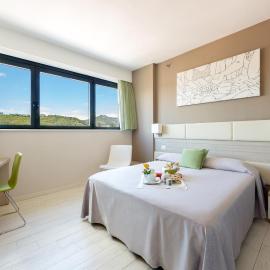 Hotel Cristina, hotel v Neapole