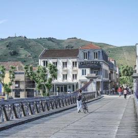 Tain-lʼHermitage में, होटल Hôtel Les Deux Coteaux
