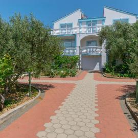 Apartments Rosanda