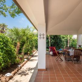 Il Giardino dell'Arte, hotel v mestu Capoterra