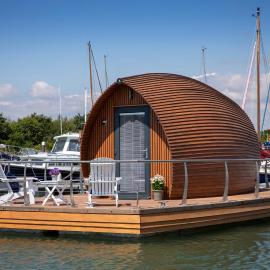 Samphire Ark 900, hotell i Emsworth