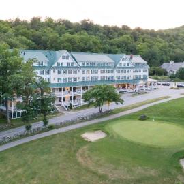 Eagle Mountain House and Golf Club, hotel u gradu 'Jackson'