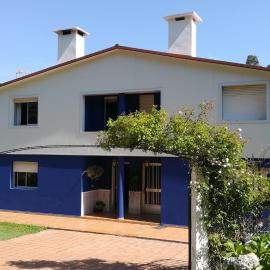 Casa Azul Beluso, hotel in Bueu
