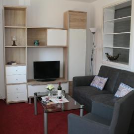 Ferienwohnung Villa Dora, Seebad Ahlbeck, hotel in Ahlbeck
