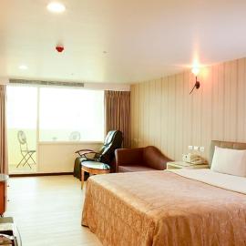 Ching Yeh Hotel – hotel w mieście Xinfeng