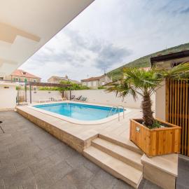 Bella Vista Suites, hotel en Vis