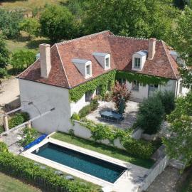 La Clairière de la reine Hortense - Pierres d'Histoire, hotel v destinácii Saint-Prix