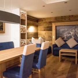 Haus Silvretta NOVA، فندق في تشاغنز