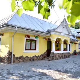 Căsuța de Poveste, hotel in Târgu Neamț