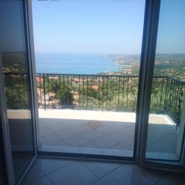 Mimi's sunnyview house, hotel a Vlachata