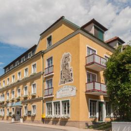 STIERSCHNEIDER'S Weinhotel Wachau & Wiazhaus, ξενοδοχείο σε Spitz