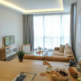 The Stay Furnished Apartments, hotel em Dbayeh