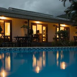 Auberge d'Anse Boileau & Restaurant Chez Plume, hotel a Anse Boileau