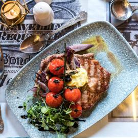 The Mews Hotel、ウェイクフィールドのホテル