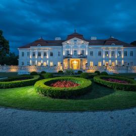 Art Hotel Kaštieľ, hotel v Tomášove