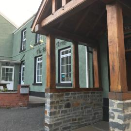 Rheolau arms, hotel in Swansea