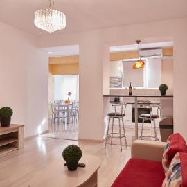 Gabizz Apartments، فندق في كونستانتا