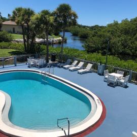 Sun Coast Inn, hotel din Englewood