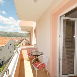 Apartments Belas