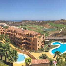 Modern Ground Floor Calanova Golf Apartment