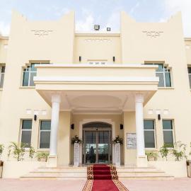 Atana Stay Al Ashkara, hotel en Al Sharqiyah