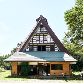 Guesthouse Kazura, хотел в Nanto