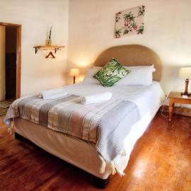 Morendat House, hotel in Graaff-Reinet