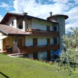 B&B Carmen, hotel in San Giovanni Bianco
