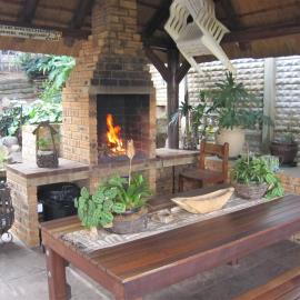 See Rus Self catering unit in Westbrook KZN Private Neat and Cosy
