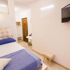 Loft & Espace Maison 1706 Lago Orta, hotel a Borgomanero