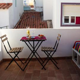 Typical fishing village in historic center I, hotel in Portimão